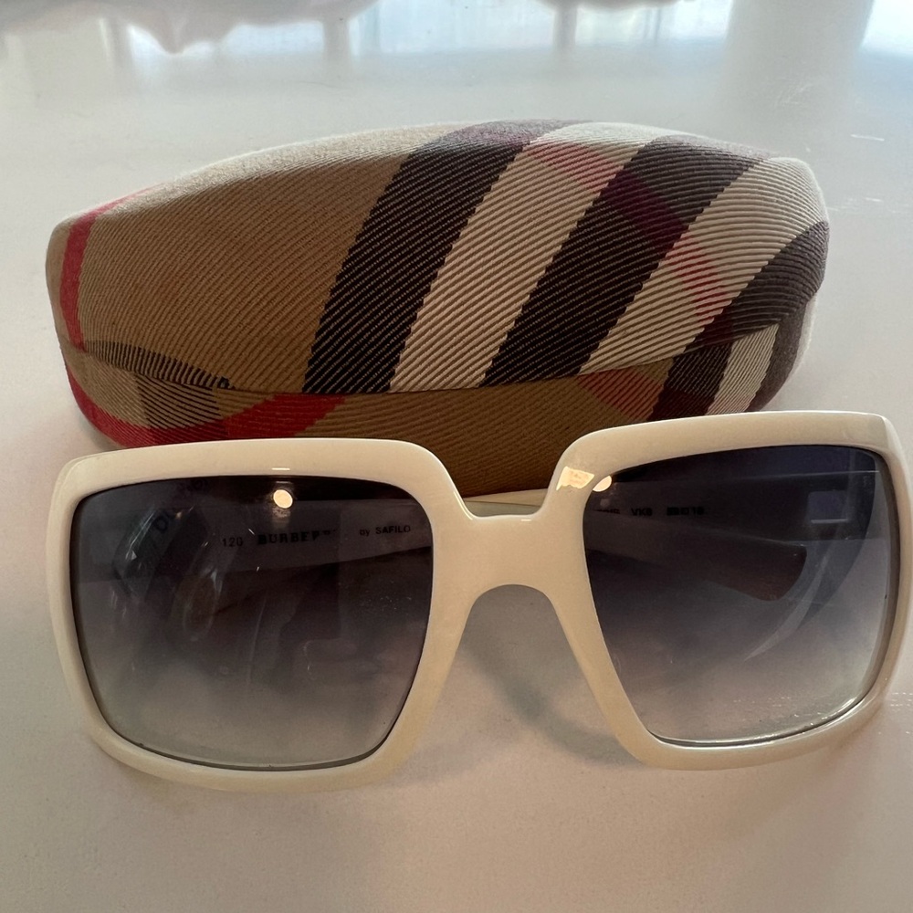 Vintage Burberry sunglasses